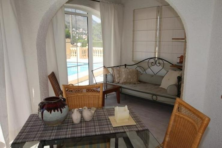 Villa mit 2-3 Schlafzimmer in sonniger und ruhiger Lage von Denia gelegen, mit 800 qm Grun... - Haus kaufen - Bild 4