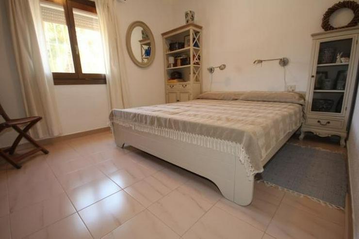 Bild 7: Villa mit 2-3 Schlafzimmer in sonniger und ruhiger Lage von Denia gelegen, mit 800 qm Grun...
