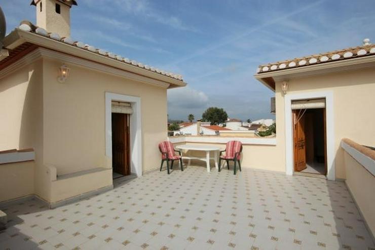 Bild 18: Luxus Villa in Els Poblets mit Gas-Zentralheizung, großzügige Zimmer, großes Wohn-und E...