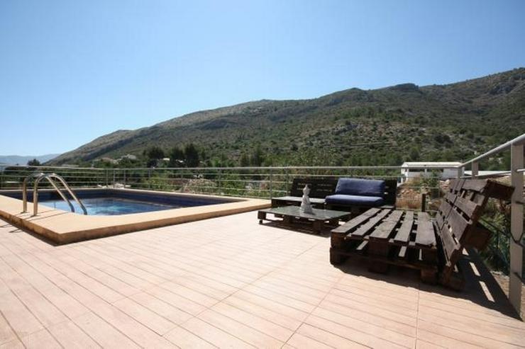 Bild 2: Großzügige, gut Angebundene 3 Schlafzimmer Villa mit Pool in Monte Solana (Pedreguer)