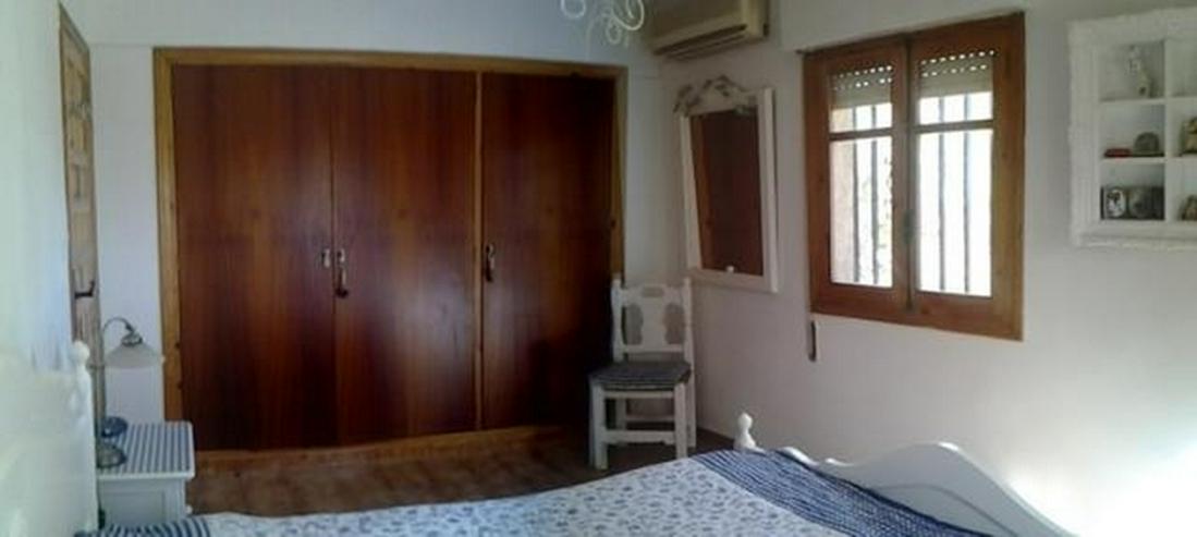 Bild 17: Schöne Finca im traditionellen Stil, 5 Schlafzimmer, 3 Badezimmer, 2 Küchen, Wohnzimmer,...