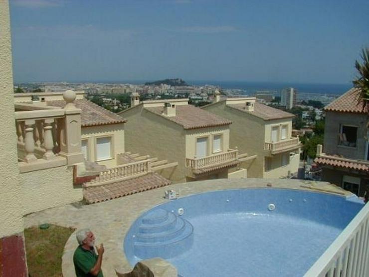 Reihenhaus in Denia mit traumhaftem Ausblick, mit zwei Schlafzimmern und Terrasse - Haus kaufen - Bild 4