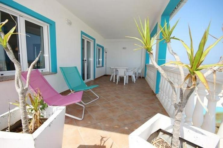 Bild 11: Strandvilla mit Pool und 2 Wohnungen, 6 Schlafzimmer, direkter Zugang zum Dünenstrand von...