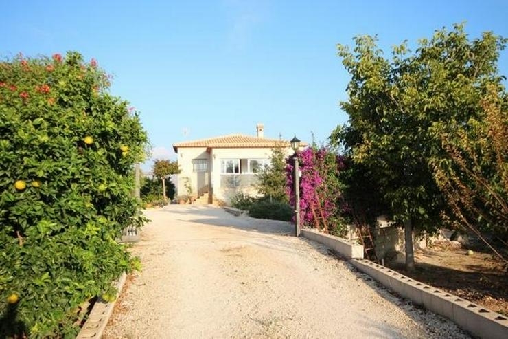 Typisch, spanische Finca mit Orangenplantage, 3 Schlafzimmer, 2 Bäder, Keller, Brunnen, e... - Haus kaufen - Bild 16