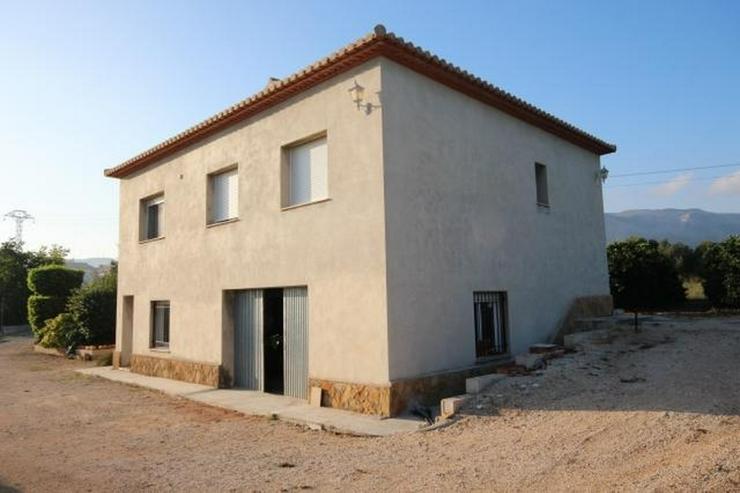Typisch, spanische Finca mit Orangenplantage, 3 Schlafzimmer, 2 Bäder, Keller, Brunnen, e... - Haus kaufen - Bild 17