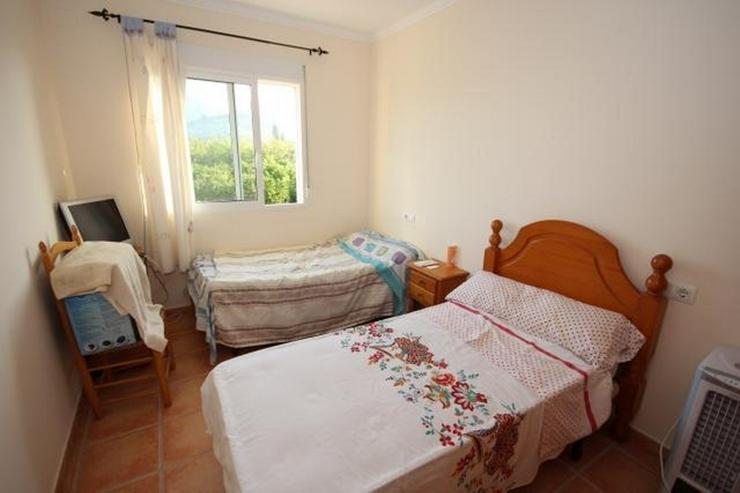 Bild 10: Typisch, spanische Finca mit Orangenplantage, 3 Schlafzimmer, 2 Bäder, Keller, Brunnen, e...