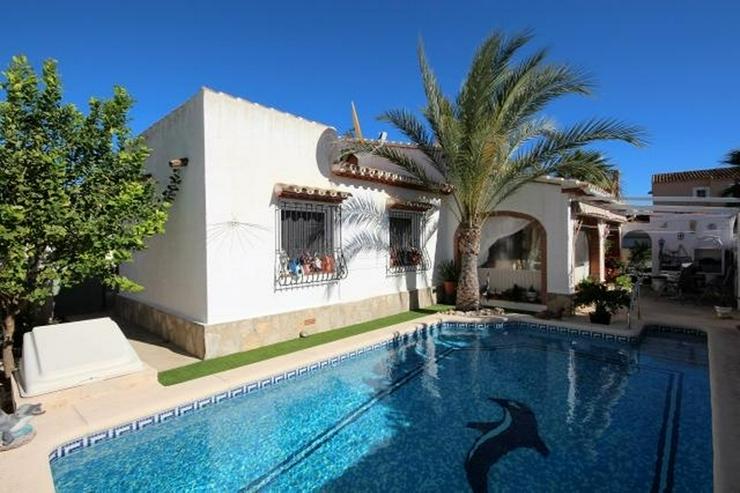 Meeresnahe Villa in Els Poblets, 6 Zimmer, Heizung, Kamin, Klima, Carport, Pool, BBQ - Haus kaufen - Bild 2
