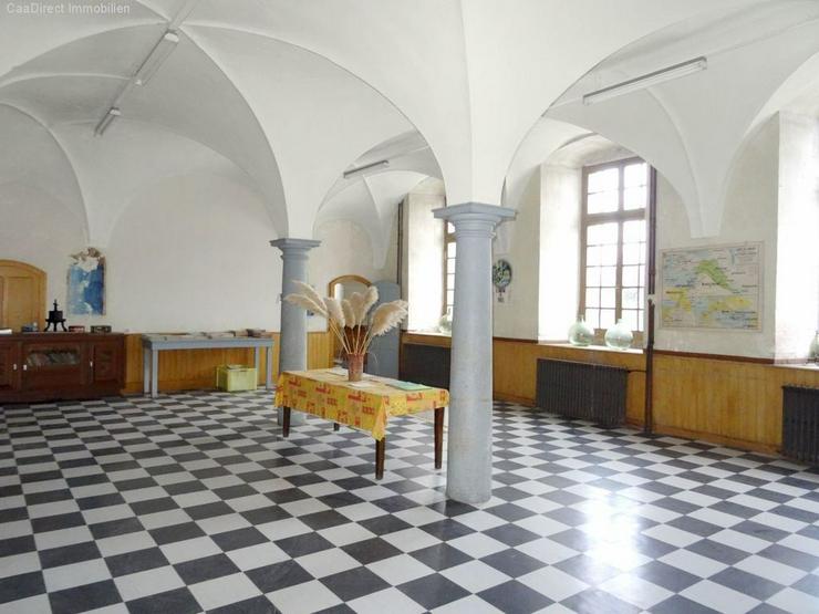 Bild 15: Ehemaliges Kloster in den Vogesen, 160 Km von Basel u. Deutschland