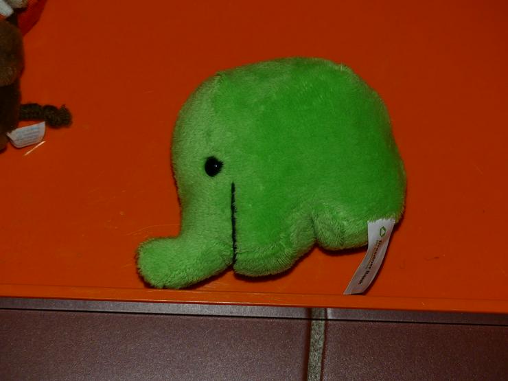 grüner Elefant - Teddybären & Kuscheltiere - Bild 1