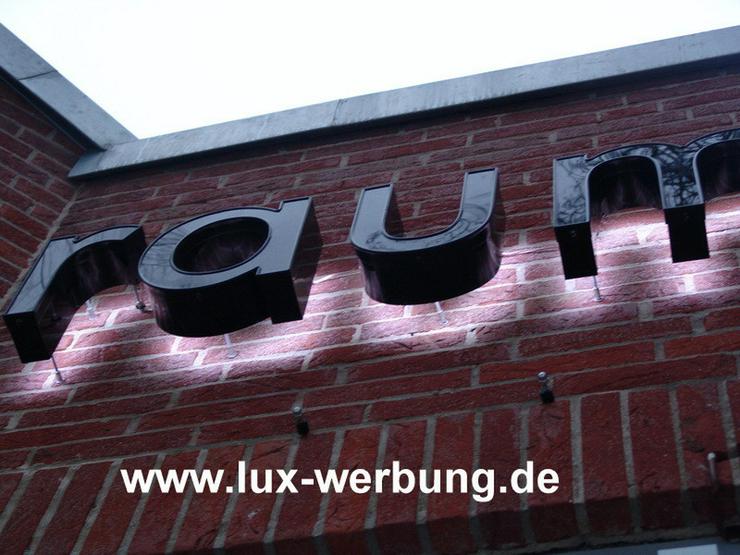 Außenwerbung Fassadenwerbung beleuchtet 3D LED - Geschäfte & Läden - Bild 10