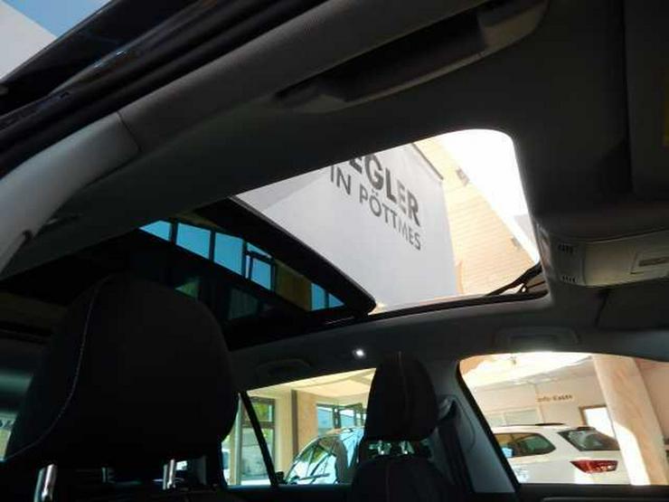 VW Golf VII Variant Lounge 1.4 TSI BMT Navi Panorama Climatronic SHZ PDC GRA Bluet. Alu - Golf - Bild 5