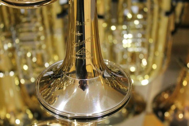 Bild 6: Meister J. Scherzer Konzerttrompete Goldmessing