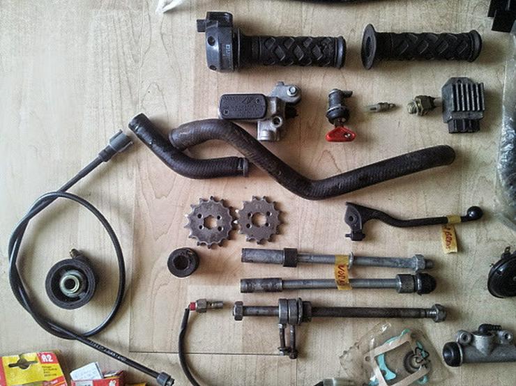 Bild 12: DERBI SENDA  XTREME ERSATZTEILE OEM PARTS TEILE