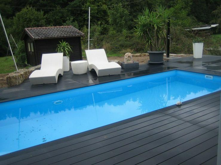 Bild 13: Poolbau-PP-Schwimmbecken-und exzel. Pooldächer