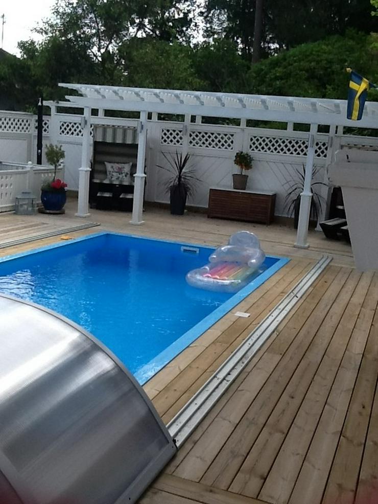 Bild 2: Poolbau-PP-Schwimmbecken-und exzel. Pooldächer
