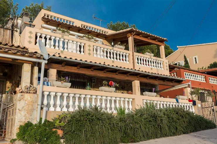 Sonnige Villa mit schöner Aussicht und großen Terrassen - Haus kaufen - Bild 16