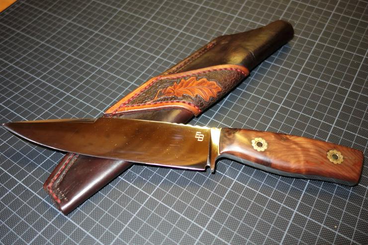 Bild 5: Handgefertigte Outdoormesser bei Messer Böhner