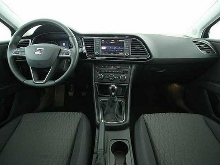 Bild 4: SEAT Leon ST 2.0 TDI Style Navi Klimaaut. PDC