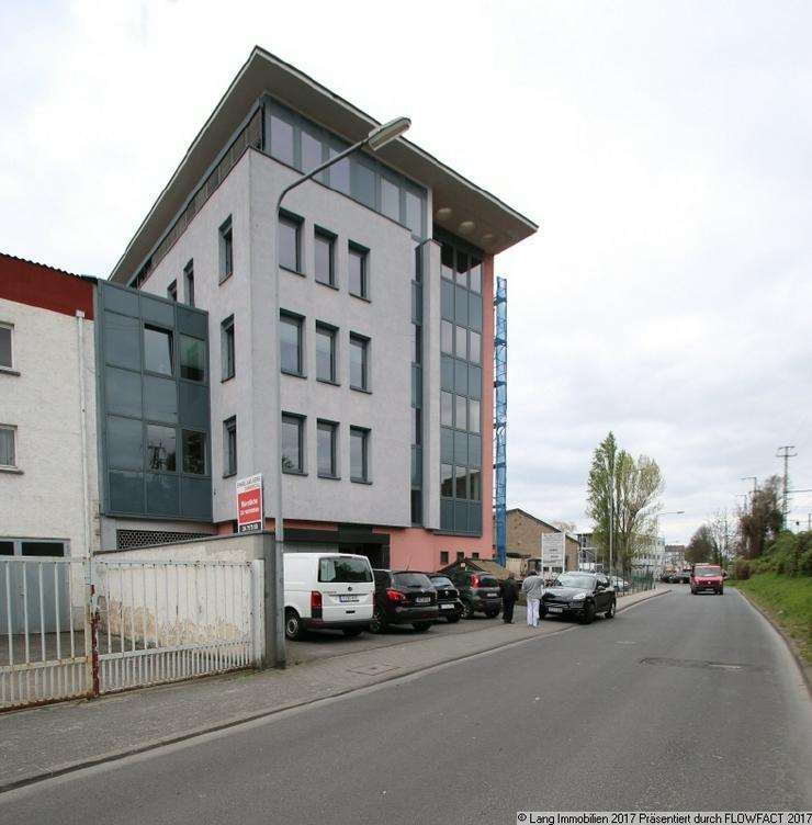 +++ NEW BUSINESS WANTED: Sachsenhausen - Büroetage mit 6 Büros plus Konferenzraum +++ - Gewerbeimmobilie mieten - Bild 15