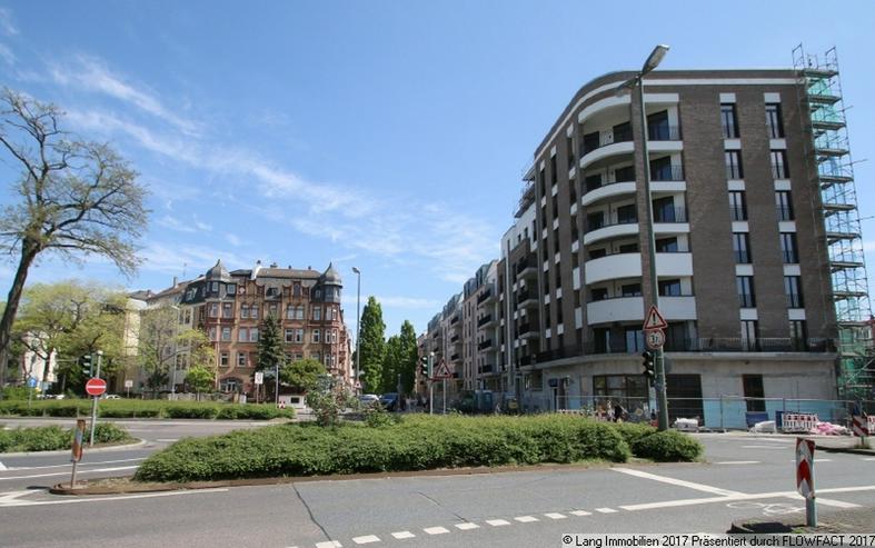 Bild 15: ++ NEUBAU Nähe Schweizer Straße ++ TOPP moderne 4 Zi-Wohnung mit EBK, Balkon und PKW-Ste...