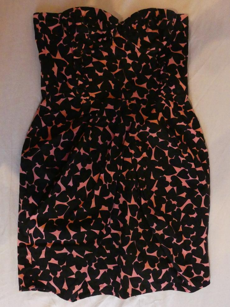 Bild 3: schwarz-pinkes Kleid mit Herzen, Größe XS