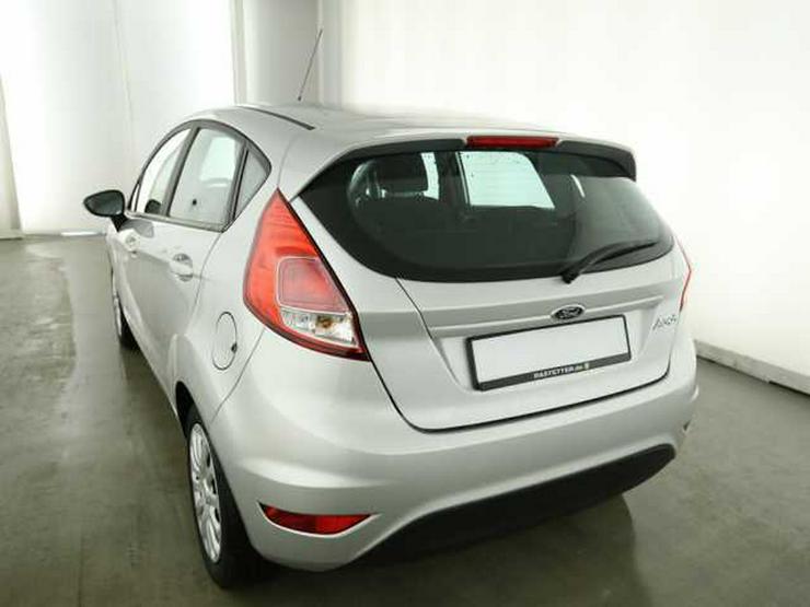 Bild 2: FORD Fiesta 1.2 Klimaanlage 5-Türer Radio Nebel