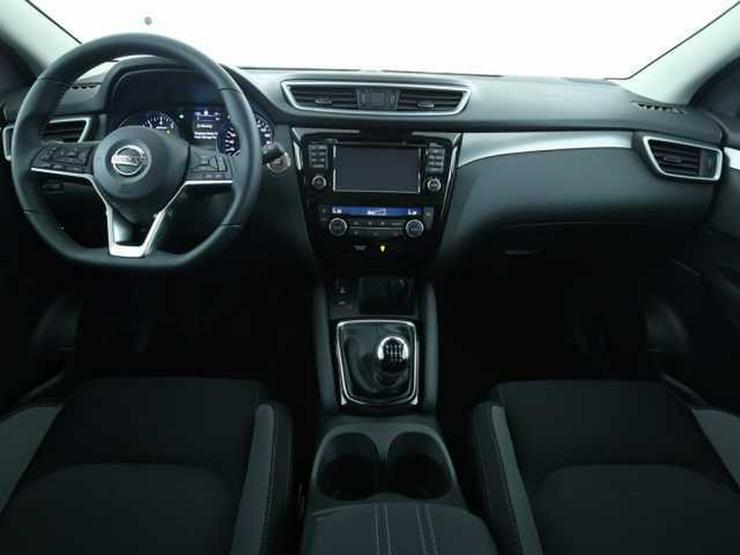 Bild 4: NISSAN Qashqai 1.2 n-connecta Navi Panorama neues Modell