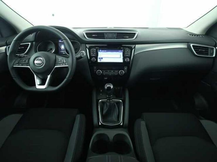 Bild 4: NISSAN Qashqai 1.2 n-connecta Navi Panorama neues Modell