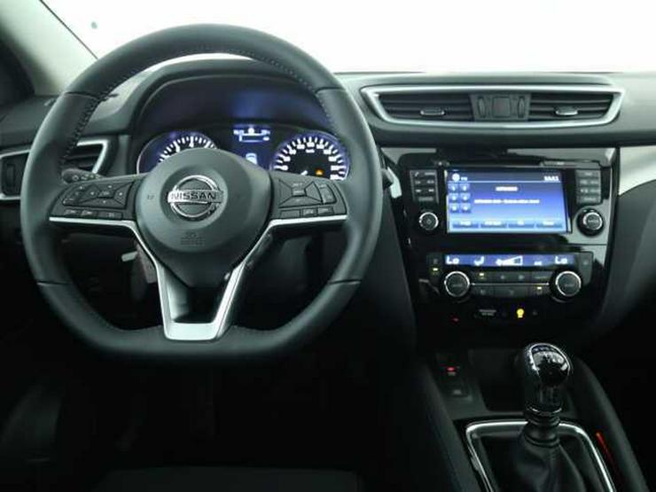 Bild 5: NISSAN Qashqai 1.2 n-connecta Navi Panorama neues Modell