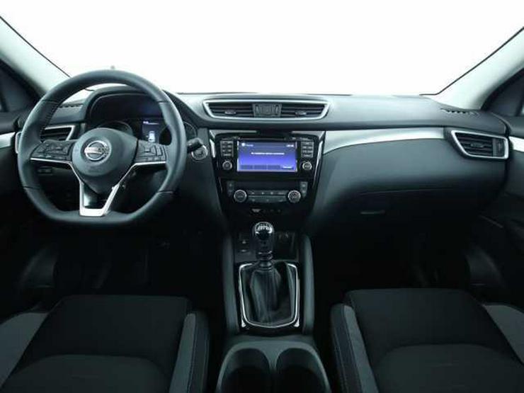 Bild 4: NISSAN Qashqai 1.2 n-connecta Navi Panorama neues Modell