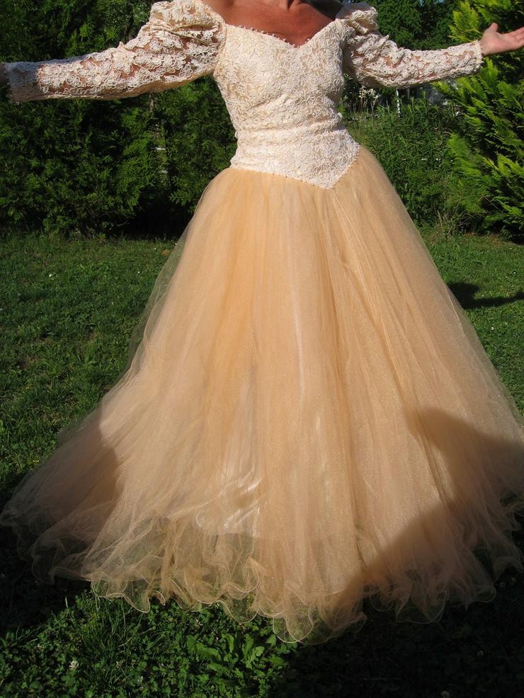 Hochzeitskleid, Brautkleid in Apricot - Größen 32-34 / XS - Bild 2