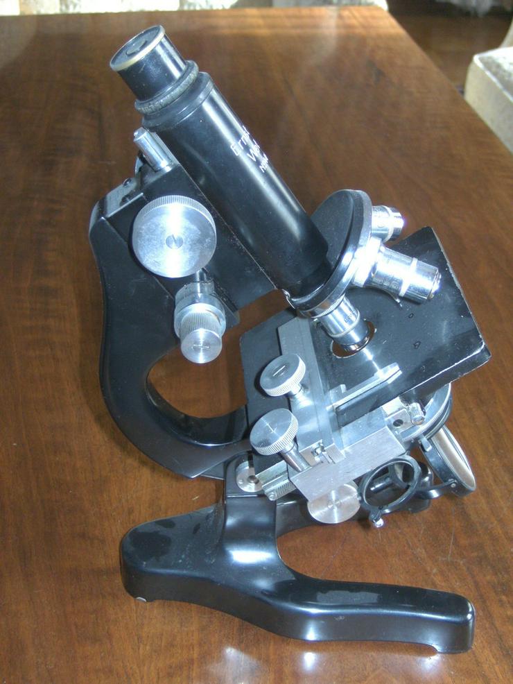 Bild 5: Mikroskop Ernst Leitz Wetzlar,
