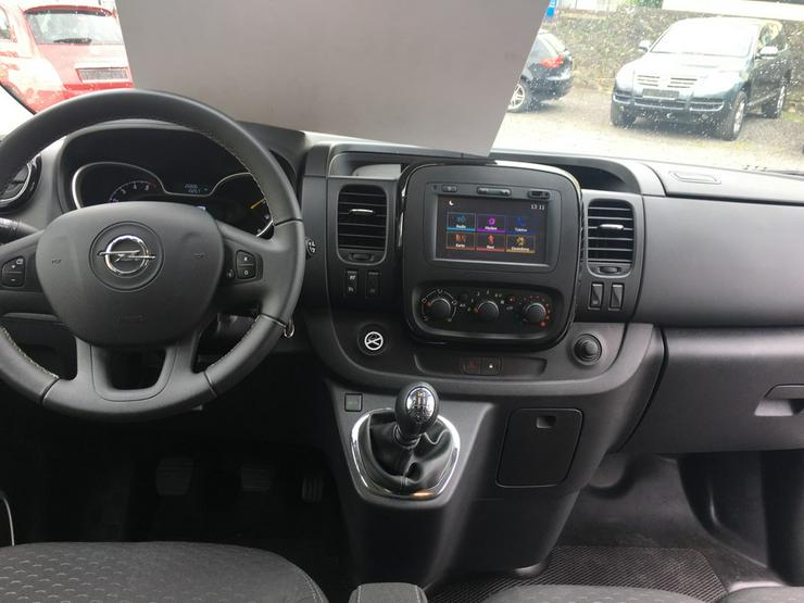 Bild 7: Opel Vivaro B 1.6  L2H1 9 Sitzer