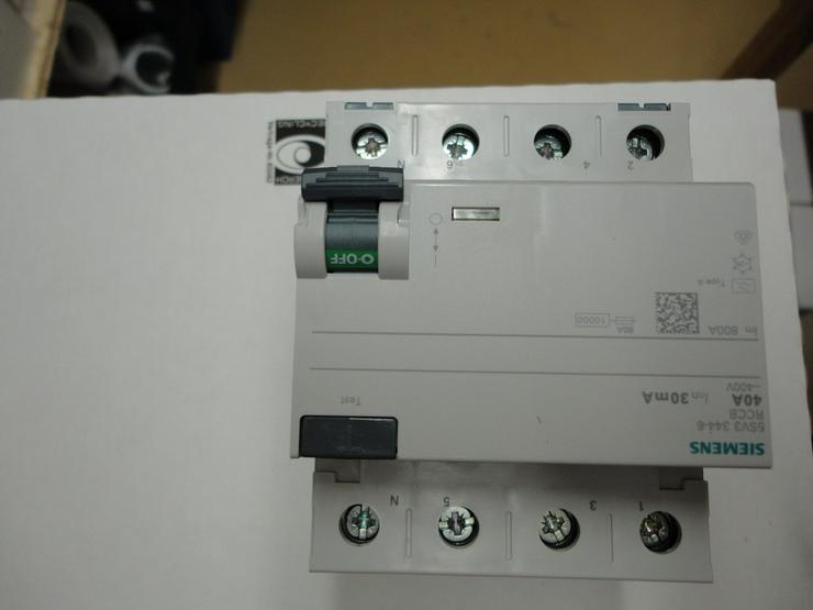 Sicherungsautomaten, Fehlerstromschalter - Elektroinstallationen - Bild 3