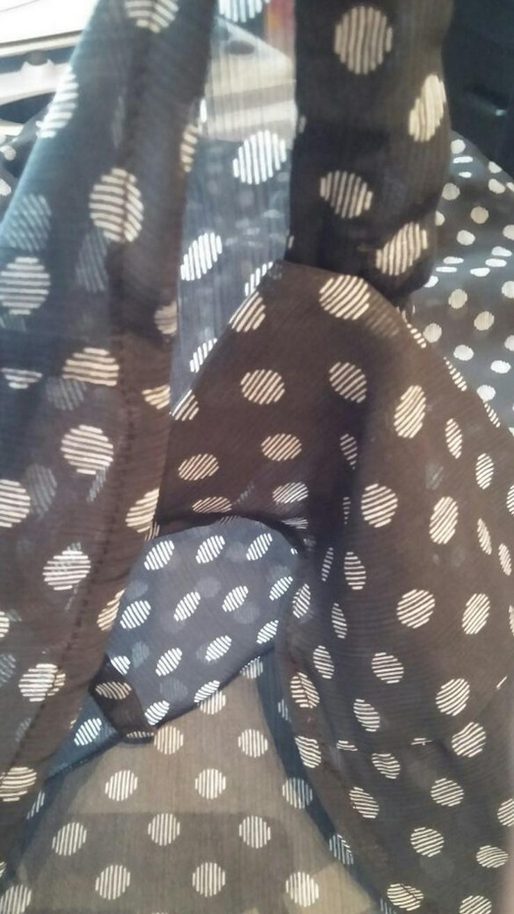 Damen Bluse modern leiht Gepunktet Gr. 36 H&M - Größen 36-38 / S - Bild 4