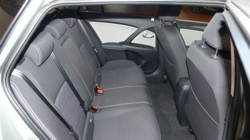 Bild 11: Toyota Avensis 1.8 VVT-i Touring Sports  Edition-S+ Automatik