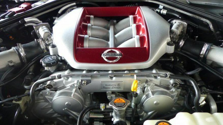 Bild 9: Nissan GT-R  3.8 V6 Track Edition + Carbon