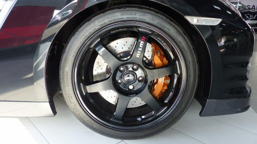 Bild 8: Nissan GT-R  3.8 V6 Track Edition + Carbon