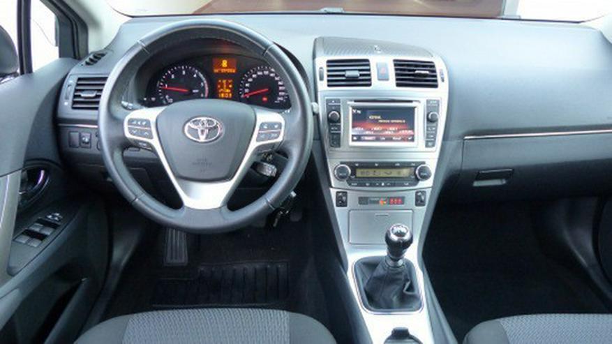 Bild 9: Toyota Avensis 2.0 D-4D Edition 