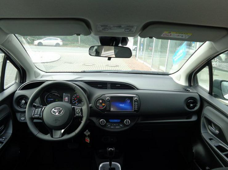 Bild 7: Toyota Yaris 1.5 Dual-VVT-i (Hybrid) Comfort Design Paket 