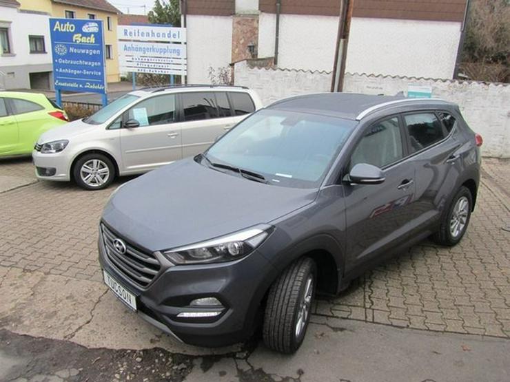 Bild 17: HYUNDAI Tucson Navi Kamera PDC SHZ h+v Tempomat Blue.