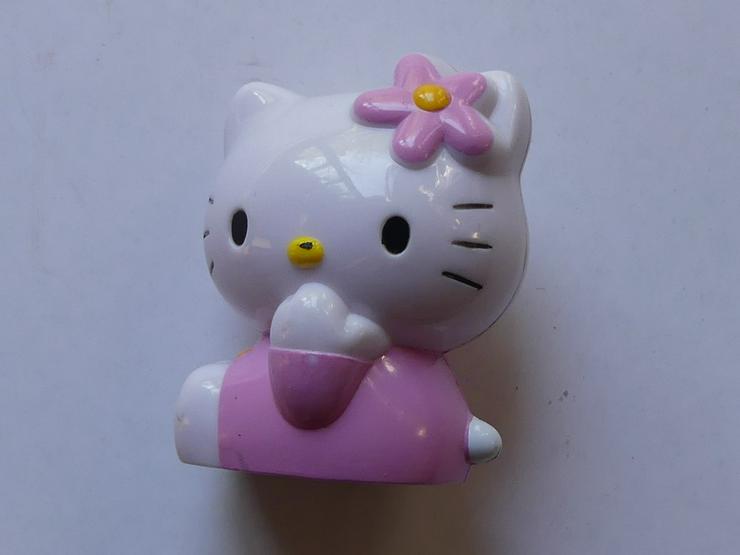 Bild 1: Hello Kitty Figur