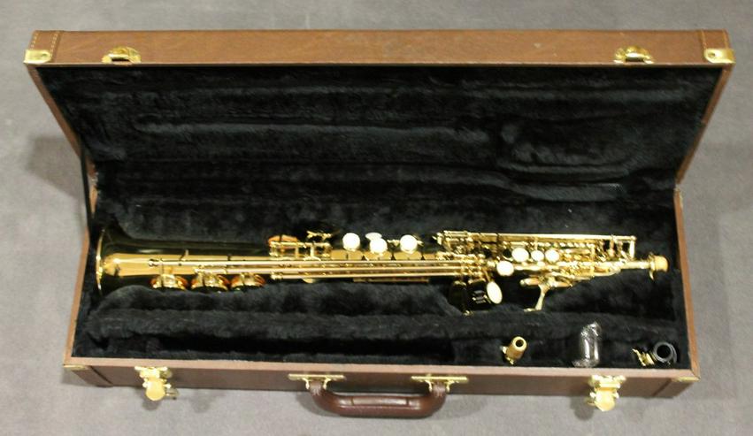 Bild 9: Century B - Sopran - Saxophon mit Koffer