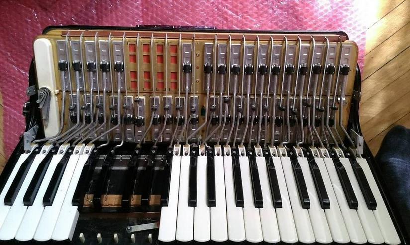 Bild 9: Reparatur Akkordeon Steirische Harmonika