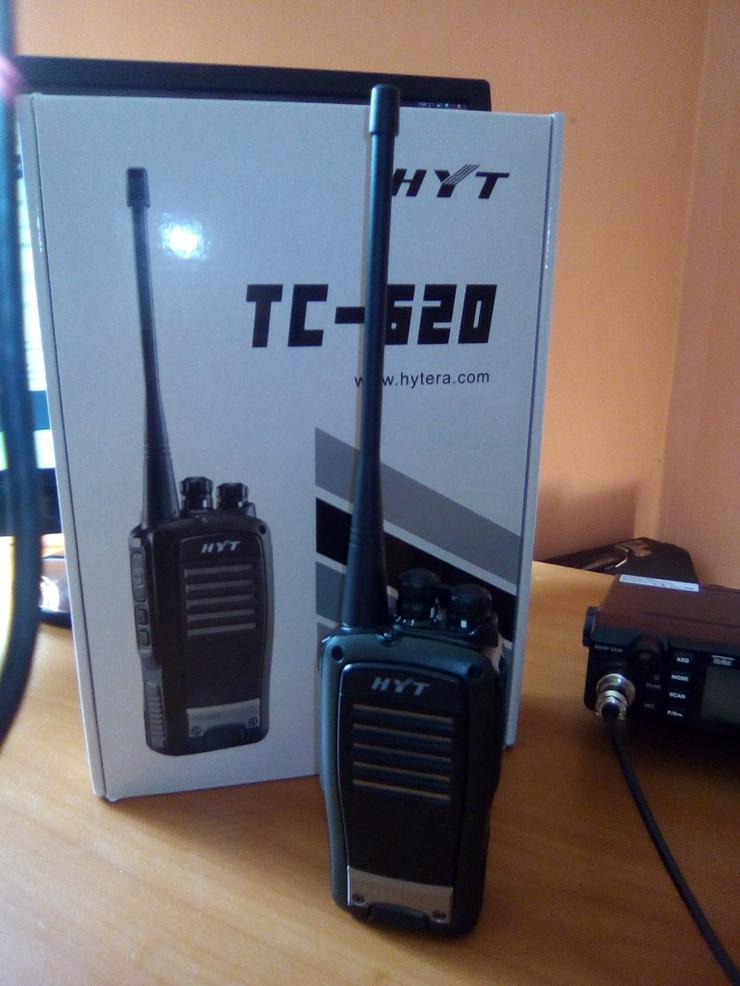 Bild 2: TC 620 Analoges hytera UHF Betriebsfunkgerät