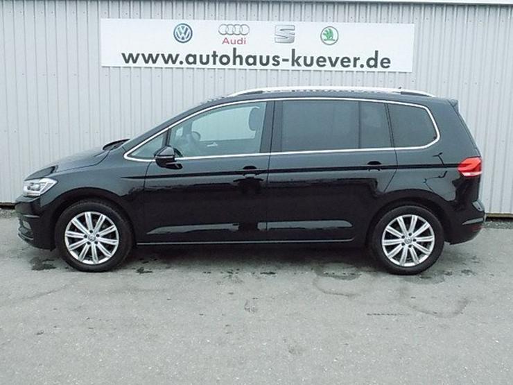 Bild 3: VW Touran 2,0 TDI Highline DSG LED ACC 7-Sitze