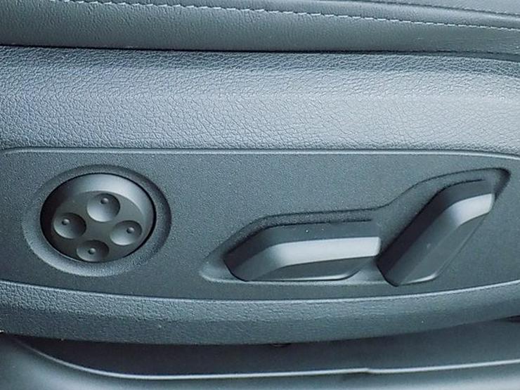 Bild 14: AUDI A5 Cabrio 2,0 TFSI Sport S-Tronic LED Virtual 19