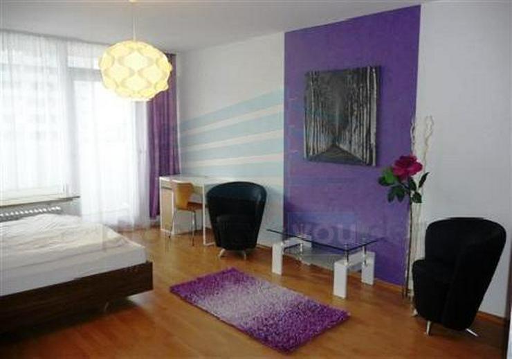 Bild 2: Modernes möbliertes 1-Zimmer-Apartment mit 37 qm / München-Moosach