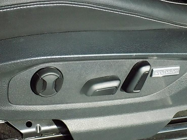 VW Amarok 3,0 TDI V6 Aventura DSG Leder 4-Motion - Amarok - Bild 11