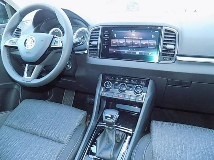 Bild 6: SKODA Karoq 2,0 TDI Style DSG 4x4 Panorama LED AHK